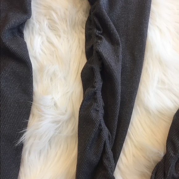 ALO YOGA GODDESS RIBBED LEGGINGS NWT - Picture 5 of 7